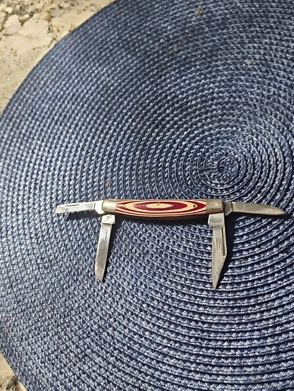 VTG Frost Cutlery Master Eagle Multi Blade Pocket Knife Red Cream Handle